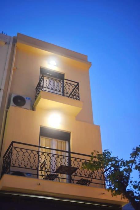 City Pearl Dntwn Apts Iraklio Exterior foto
